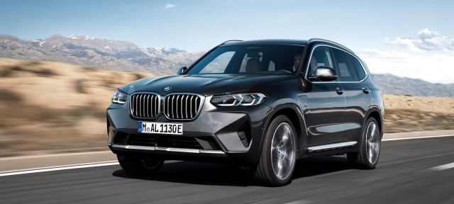 Нові BMW X3 і BMW X4: